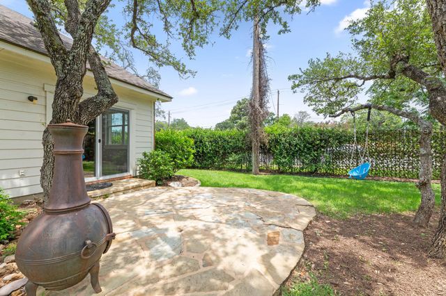 8901 Ovalla DR, Austin, TX 78749