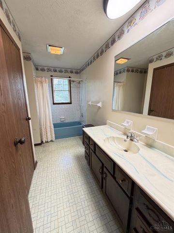 3716 Farmers Road, Washington Twp, OH 45177