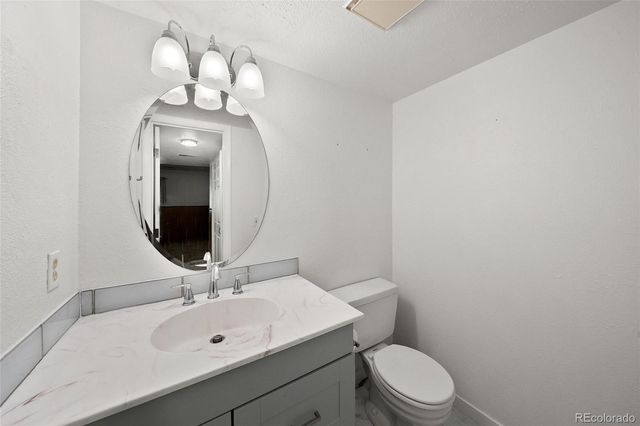 19367 E Eastman Place, Aurora, CO 80013