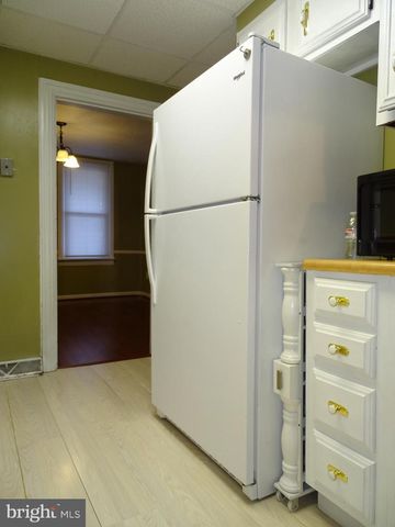 3266 BROAD ST, Emigsville, PA 17318