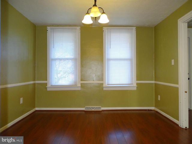 3266 BROAD ST, Emigsville, PA 17318