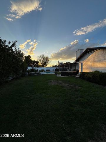1825 W Topeka Drive, Phoenix, AZ 85027