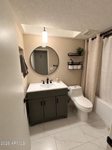 1825 W Topeka Drive, Phoenix, AZ 85027