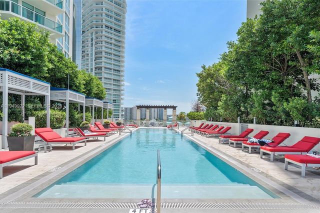 200 Sunny Isles Blvd 2-1605, Sunny Isles Beach, FL 33160