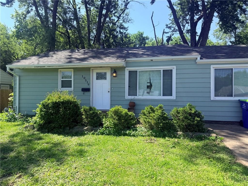 10519 W 56th Street, Shawnee, KS 66203