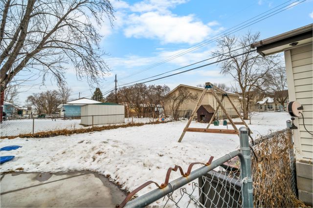 5219 7th Street NE, Columbia Heights, MN 55421