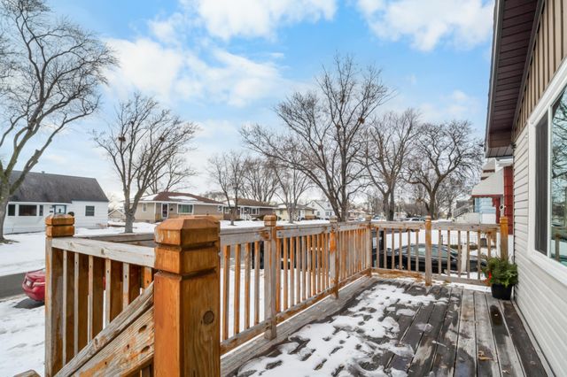 5219 7th Street NE, Columbia Heights, MN 55421