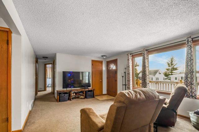 5219 7th Street NE, Columbia Heights, MN 55421