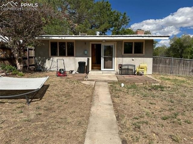 1102 Iowa Avenue, Colorado Springs, CO 80909