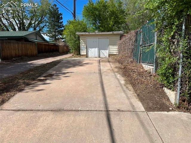 1102 Iowa Avenue, Colorado Springs, CO 80909