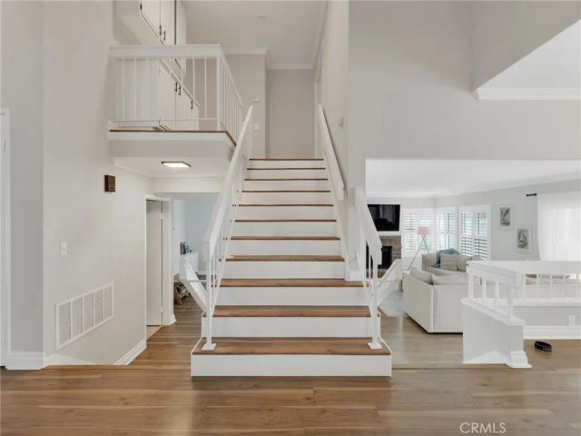 4895 N Buttercreek, Moorpark, CA 93021