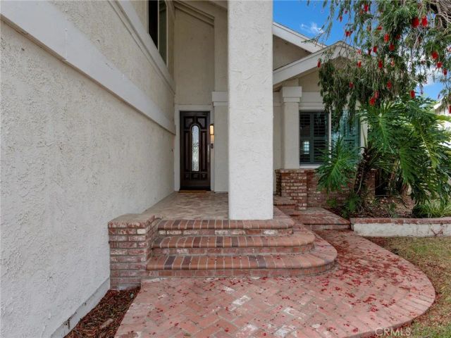 4895 N Buttercreek, Moorpark, CA 93021