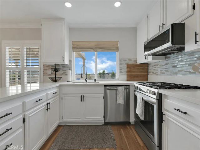 4895 N Buttercreek, Moorpark, CA 93021