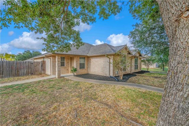 901 Crepe Myrtle Street, College Station, TX 77845