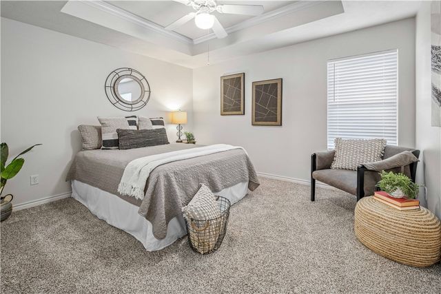 901 Crepe Myrtle Street, College Station, TX 77845