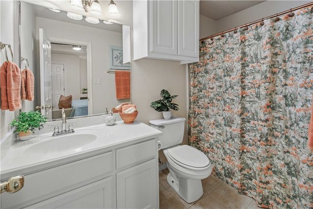 901 Crepe Myrtle Street, College Station, TX 77845