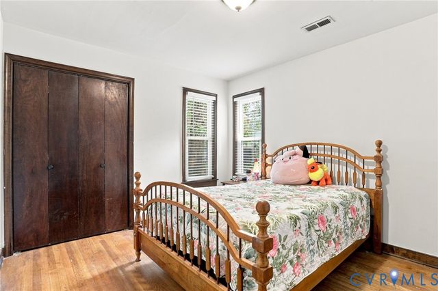 10 Silverleaf Ct, Richmond, VA 23236
