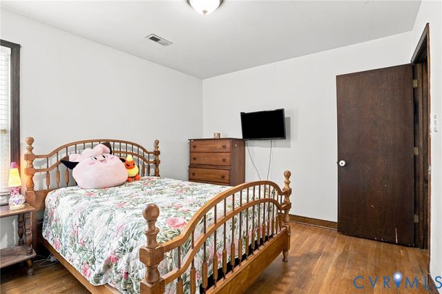 10 Silverleaf Ct, Richmond, VA 23236