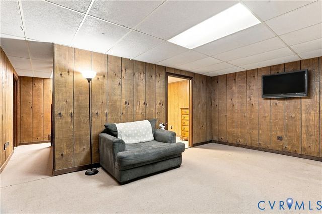 10 Silverleaf Ct, Richmond, VA 23236