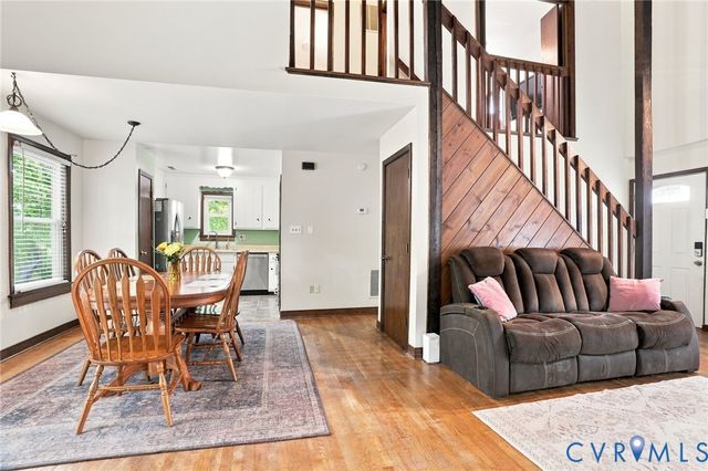 10 Silverleaf Ct, Richmond, VA 23236