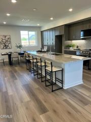 555 Via Vallarta, Camarillo, CA 93012