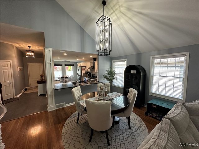 1 Lakeside Circle, Elma, NY 14059