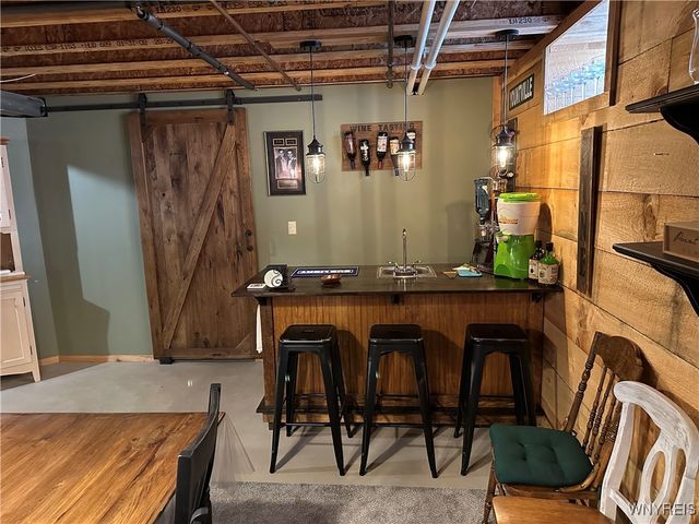 1 Lakeside Circle, Elma, NY 14059