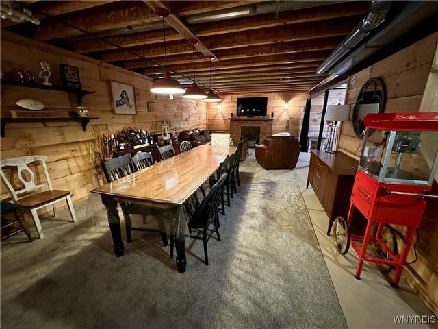 1 Lakeside Circle, Elma, NY 14059