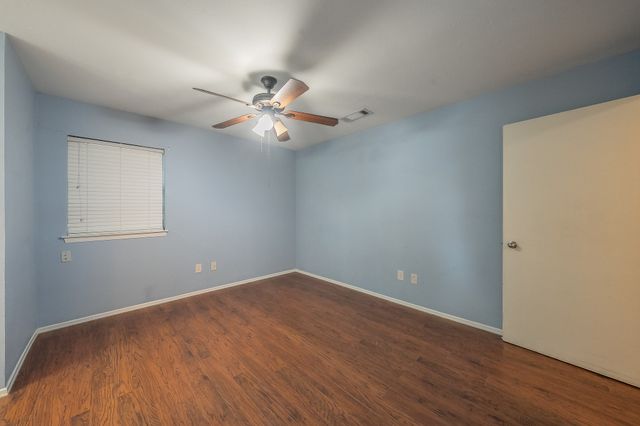 804 N Ector Drive, Euless, TX 76039