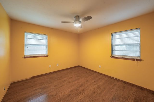 804 N Ector Drive, Euless, TX 76039