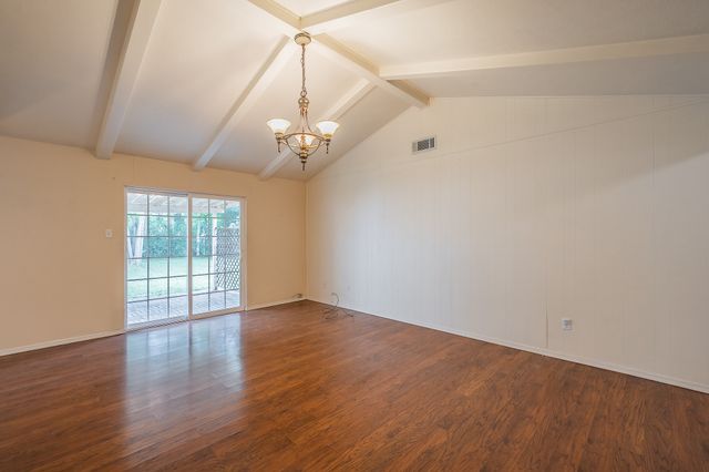 804 N Ector Drive, Euless, TX 76039
