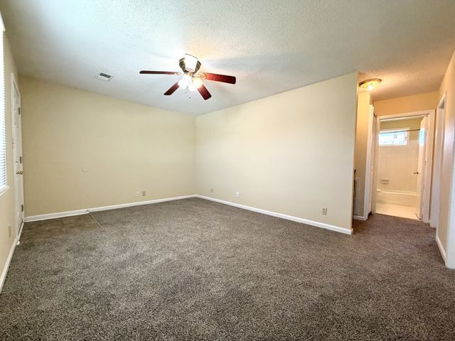 758 Bancroft Cir Apt C, Clarksville, TN 37042