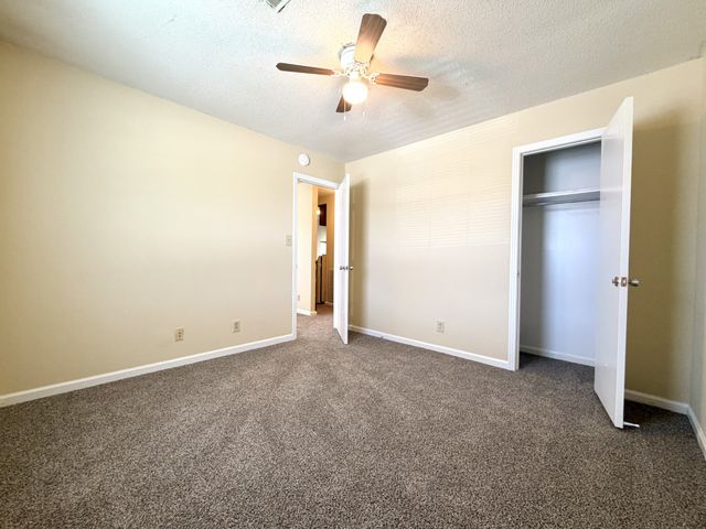 758 Bancroft Cir Apt C, Clarksville, TN 37042