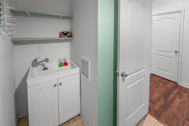 2813 SHELBURNE WAY, St Cloud, FL 34772