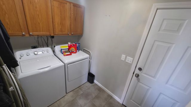 1413 Lismore Lane, Normal, IL 61761