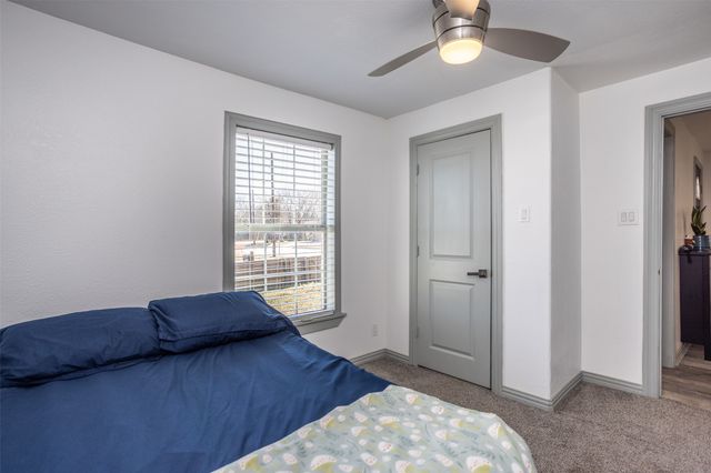 313 Fair Avenue, Gainesville, TX 76240