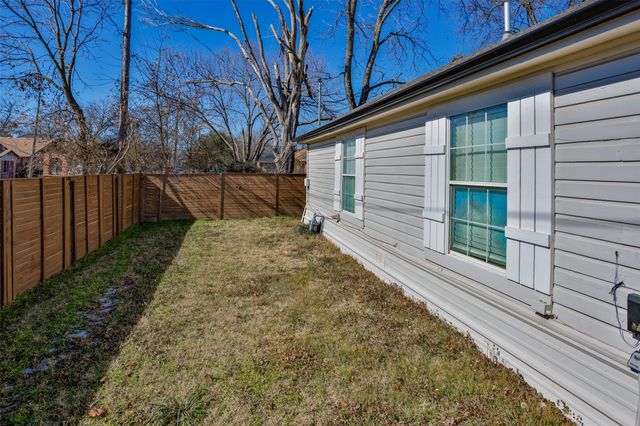 313 Fair Avenue, Gainesville, TX 76240