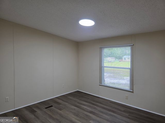 311 Mockingbird Drive, Springfield, GA 31329