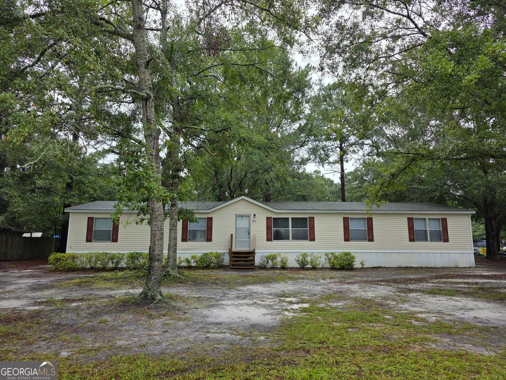 311 Mockingbird Drive, Springfield, GA 31329