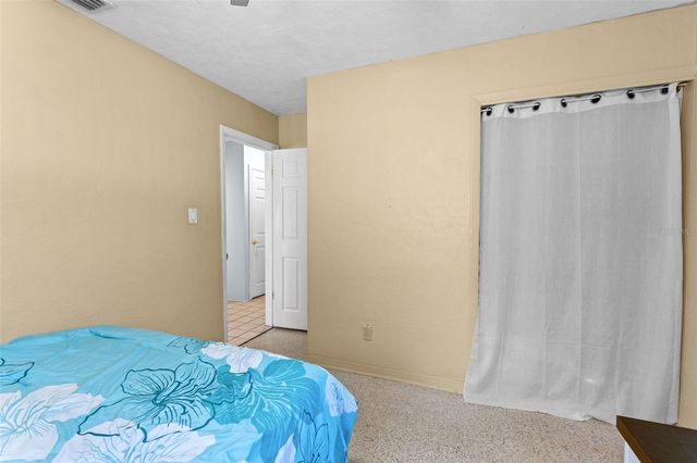 2833 56TH LANE N, St Petersburg, FL 33710