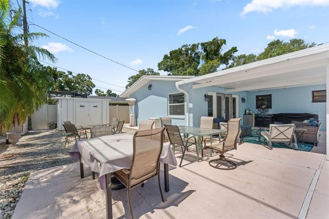 2833 56TH LANE N, St Petersburg, FL 33710