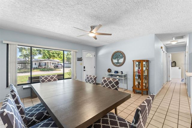 2833 56TH LANE N, St Petersburg, FL 33710