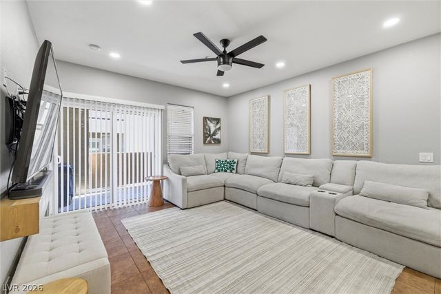 8777 West Maule Avenue 2089, Las Vegas, NV 89148