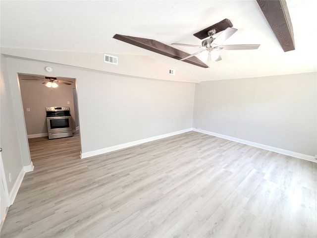 1508 N Hoard Avenue, Sherman, TX 75090