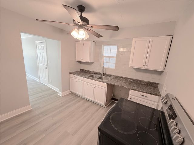 1508 N Hoard Avenue, Sherman, TX 75090