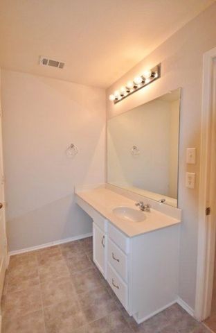 217 Silver Spur Drive, Waxahachie, TX 75165