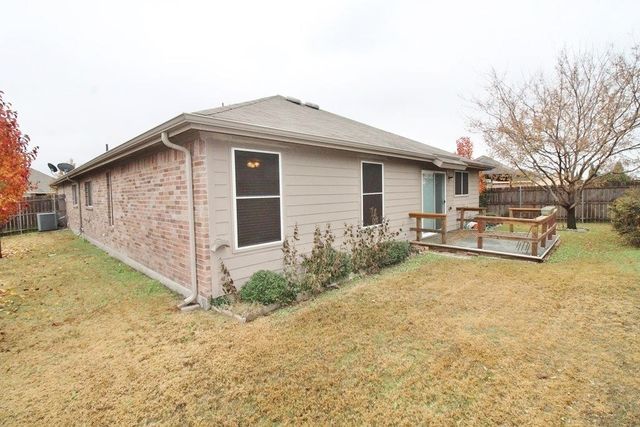 217 Silver Spur Drive, Waxahachie, TX 75165