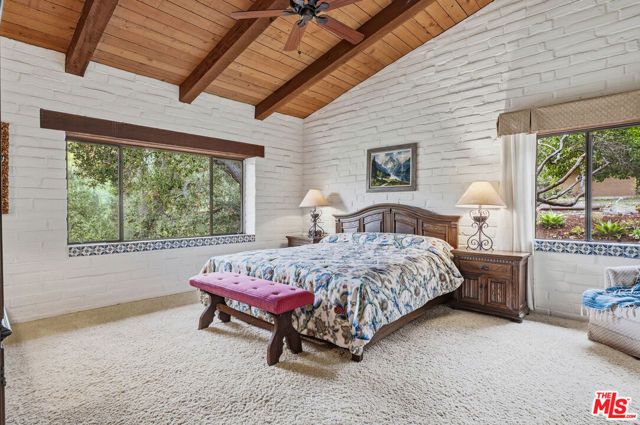 2160 Rambling Oaks Road, Santa Ynez, CA 93460