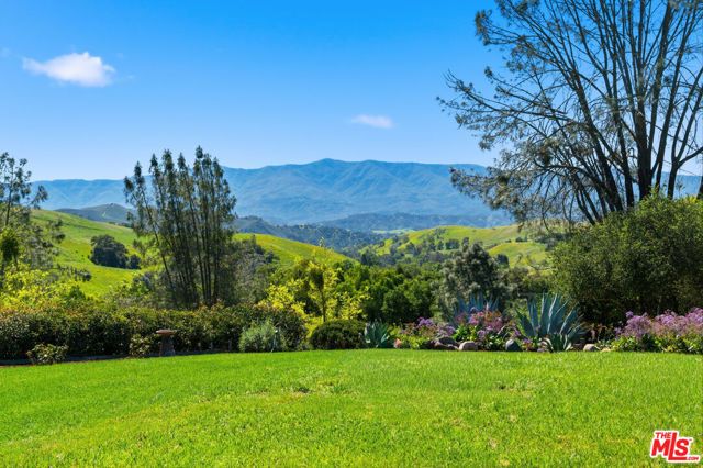 2160 Rambling Oaks Road, Santa Ynez, CA 93460