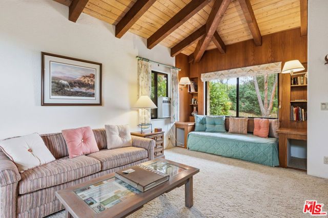 2160 Rambling Oaks Road, Santa Ynez, CA 93460